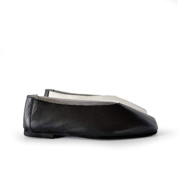 Baleta Safri blanco y negro